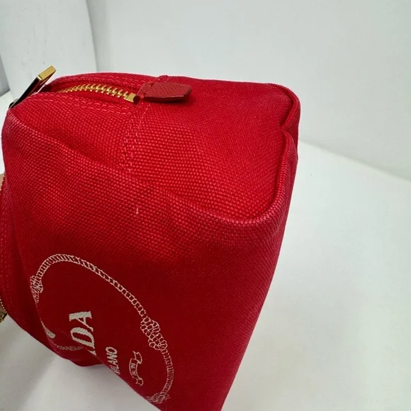 💯 Authentic PRADA Logo Canapa Pouch Cosmetics Pouch Red Canvas Used - Picture 4 of 7